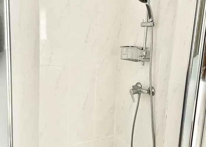 Cimadevilla 22 * Gijón