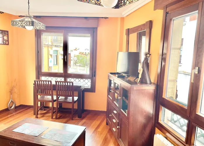 Cimadevilla 22 * Gijón